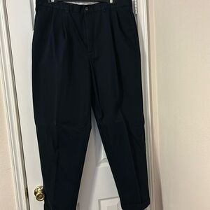 Men’s Roundtree and Yorke Pants